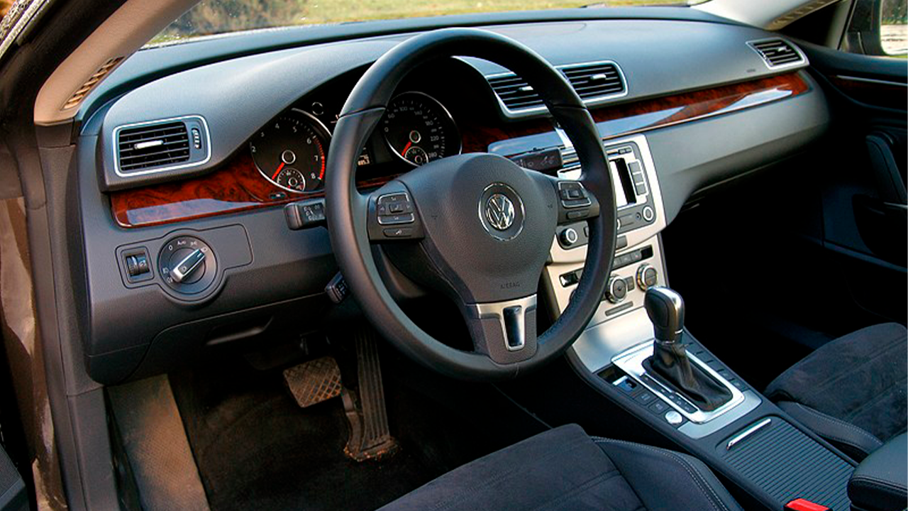 Фото Интерьер volkswagen Passat CC